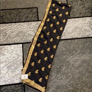 Beautiful dupatta/cover-up